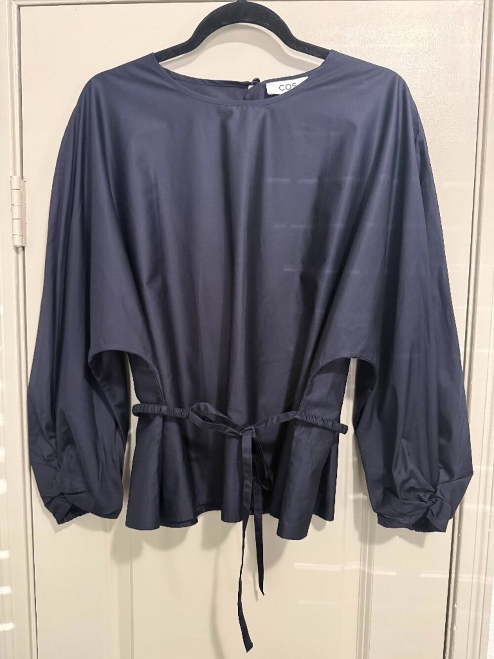 COS Women's Navy Belted Puff-Sleeve Blouse NWT Size 10 Business Causal Dress Top